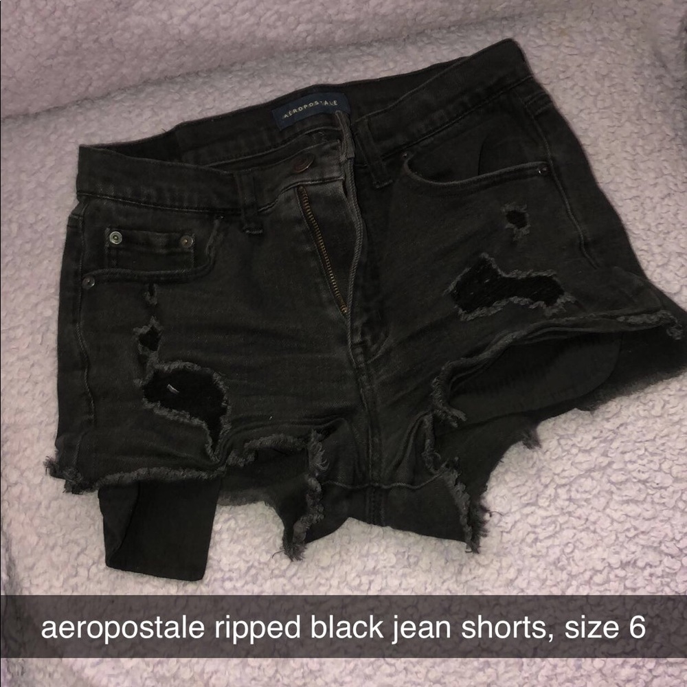 aeropostale ripped booty shorts